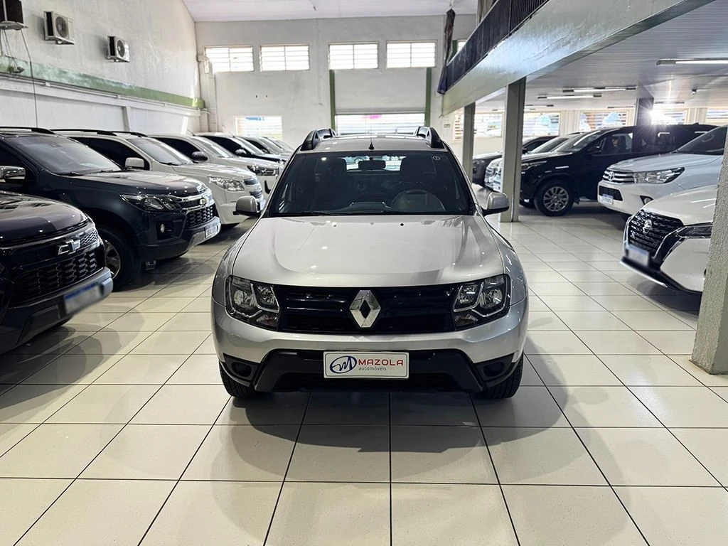 RENAULT DUSTER