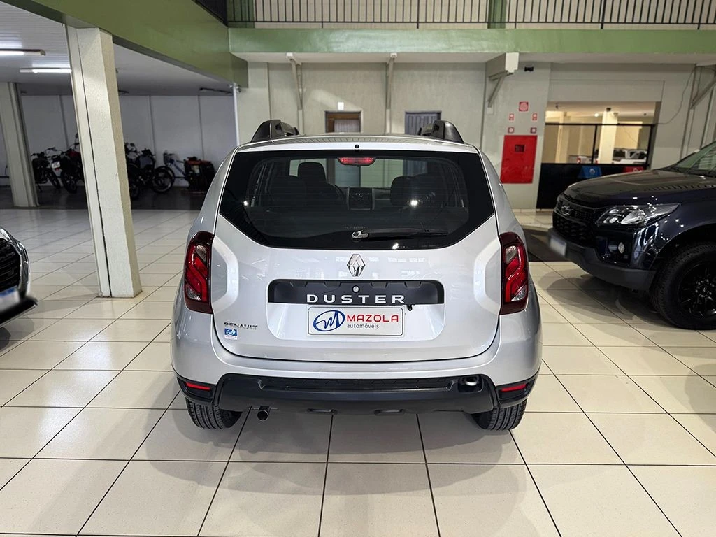 RENAULT DUSTER