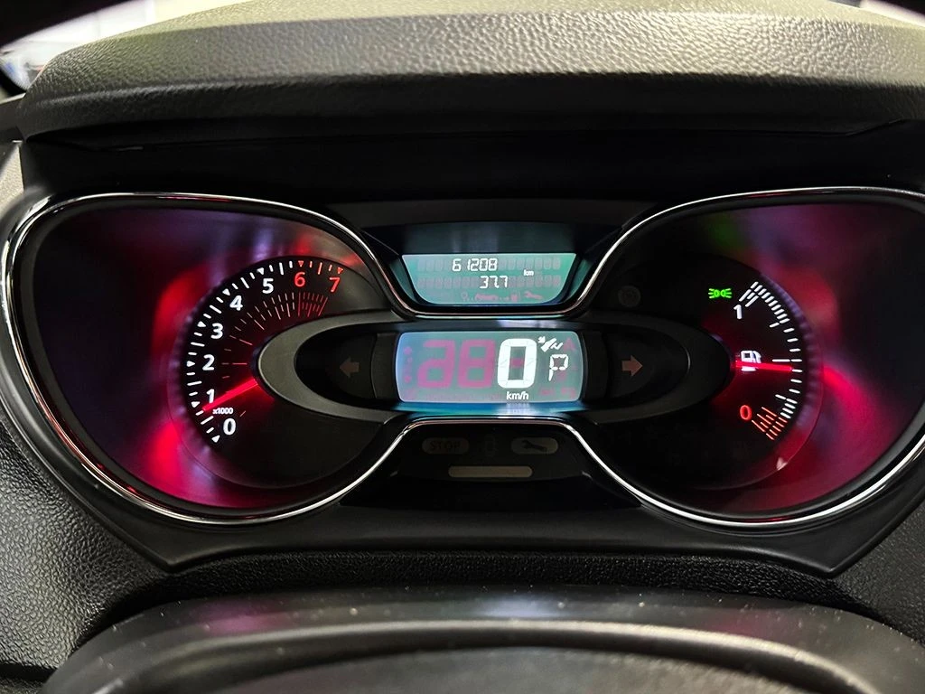 RENAULT CAPTUR