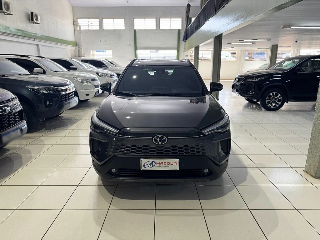 TOYOTA COROLLA CROSS