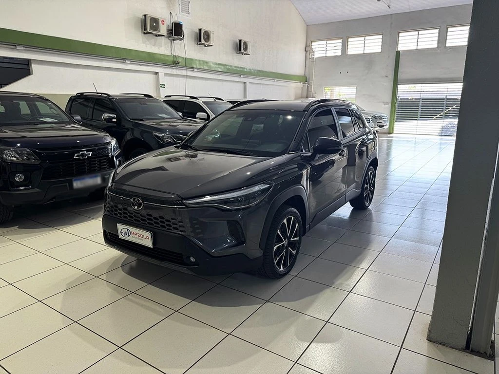 TOYOTA COROLLA CROSS