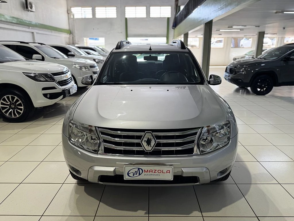 RENAULT DUSTER