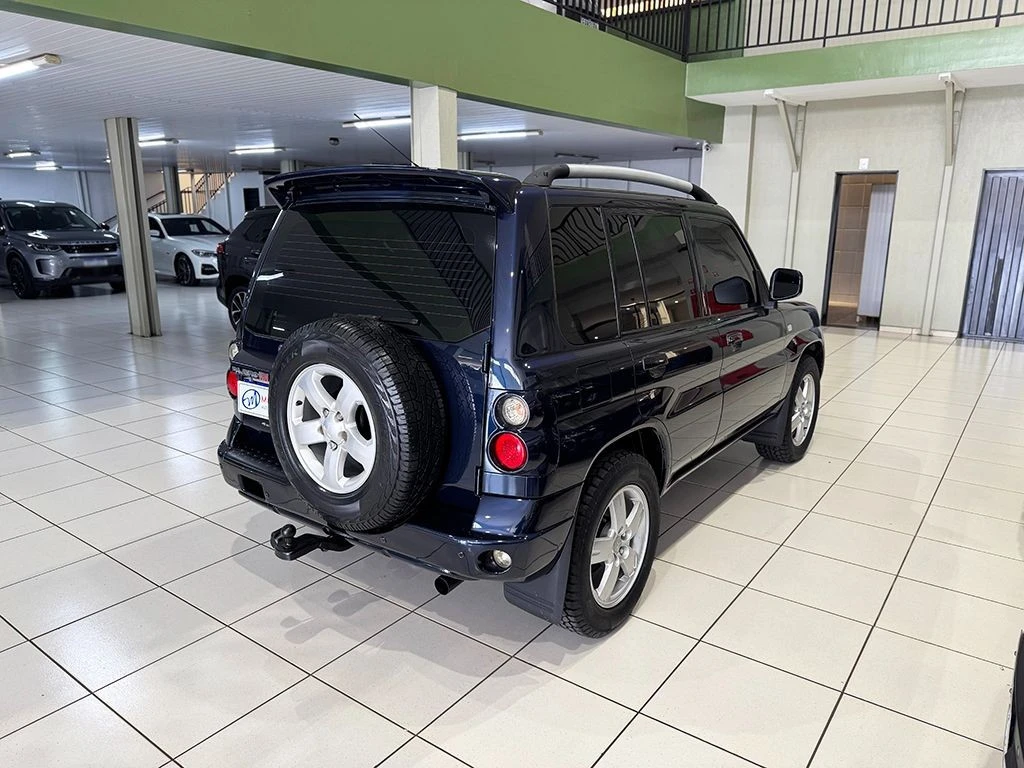 MITSUBISHI PAJERO TR4