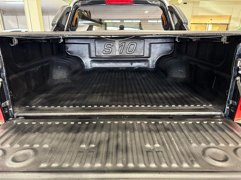 CHEVROLET S10