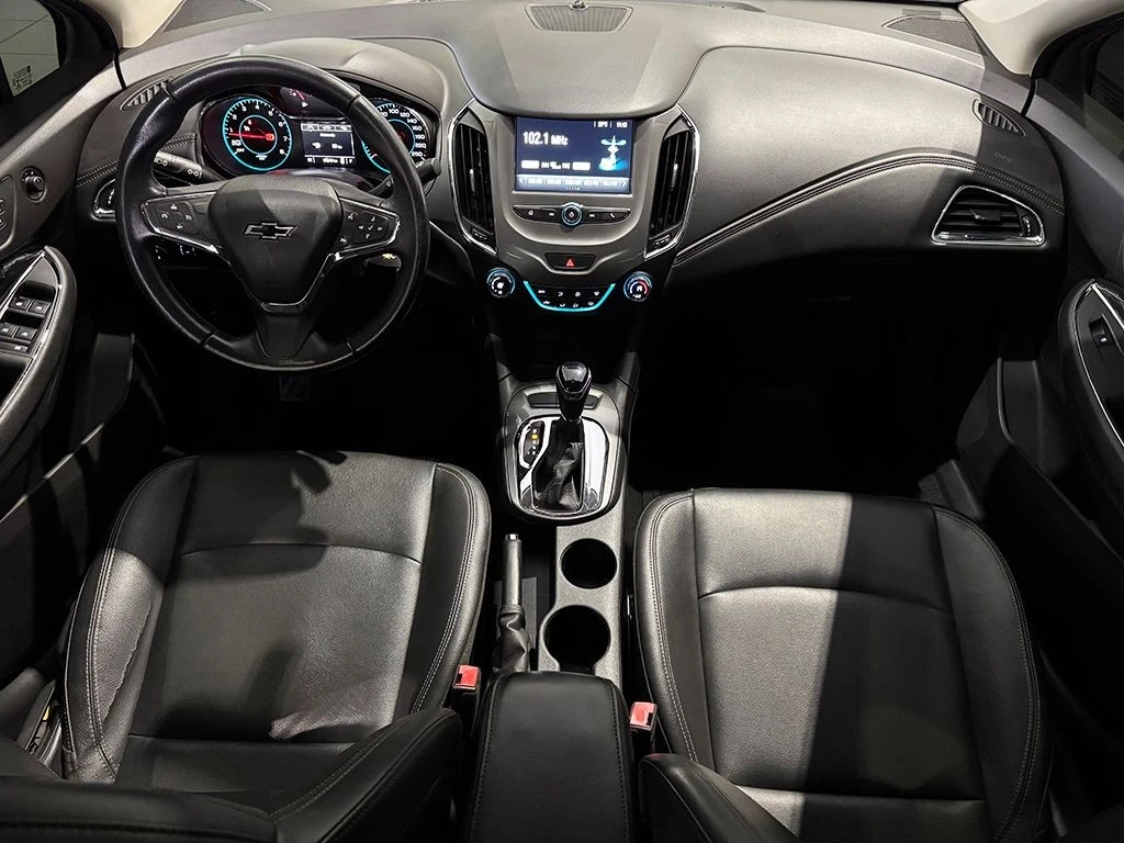 CHEVROLET CRUZE