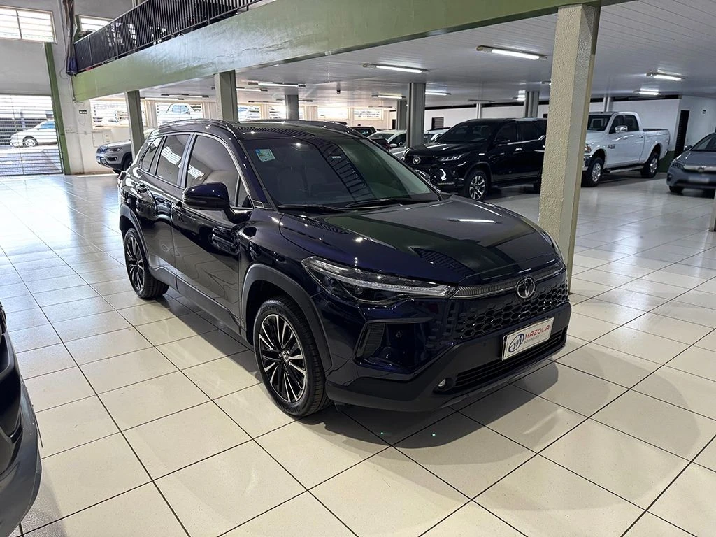 TOYOTA COROLLA CROSS