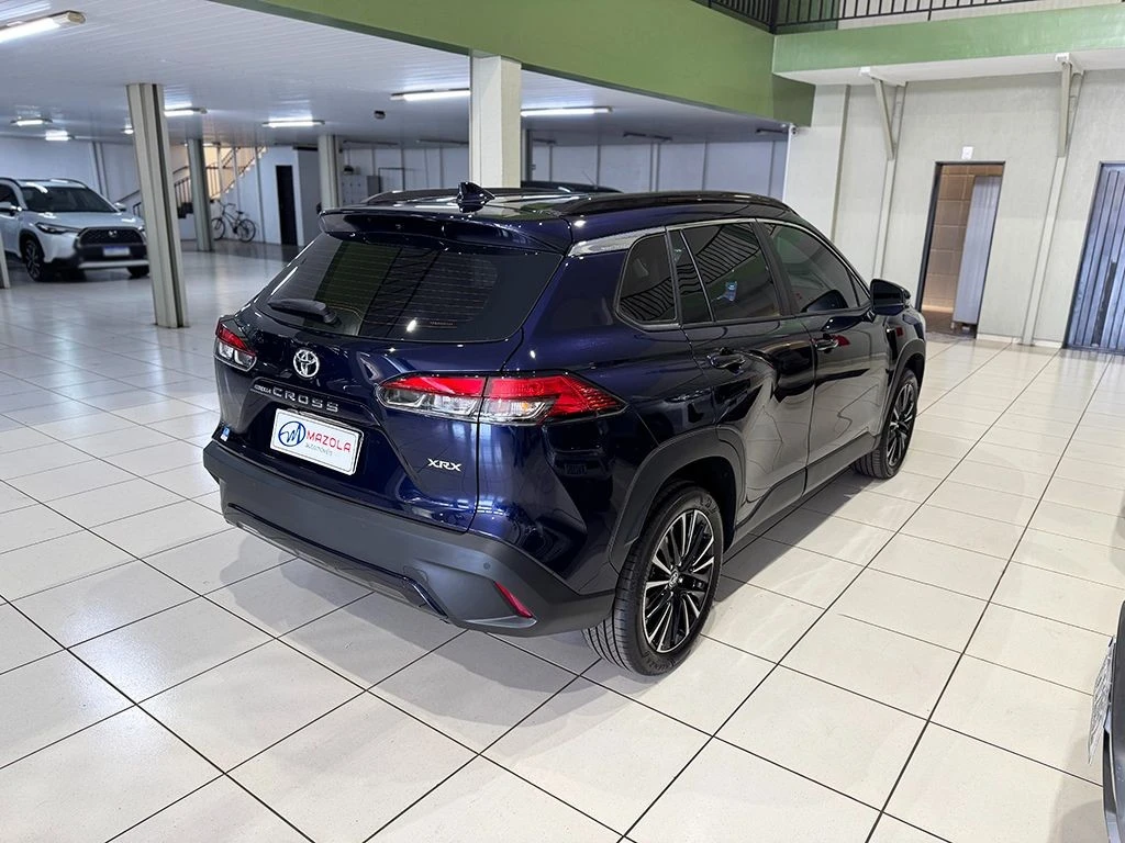 TOYOTA COROLLA CROSS