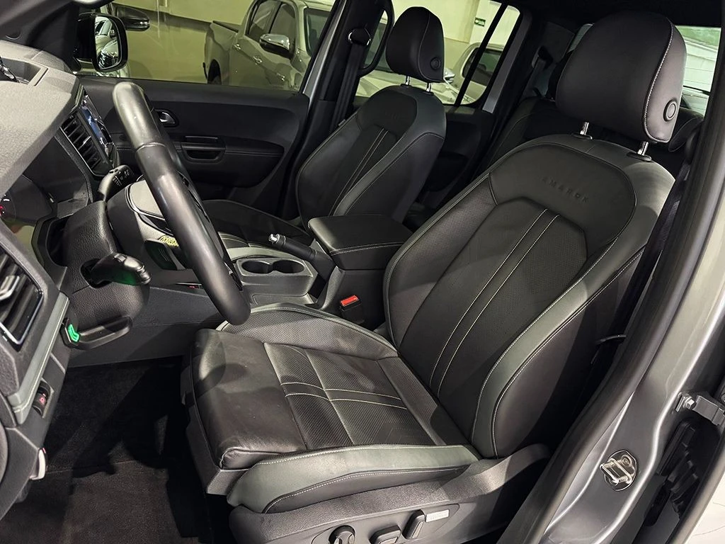 VOLKSWAGEN AMAROK