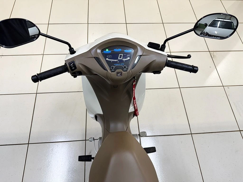 HONDA BIZ 125 ES