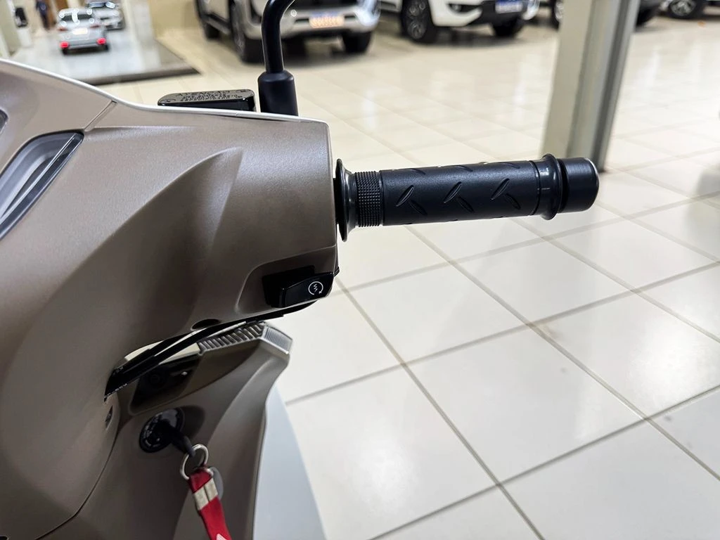 HONDA BIZ 125 ES