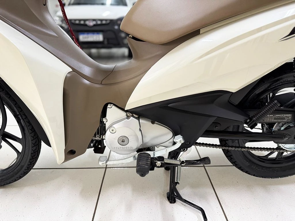 HONDA BIZ 125 ES