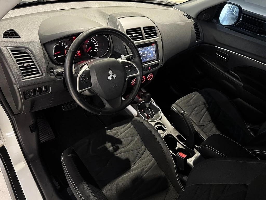 MITSUBISHI ASX
