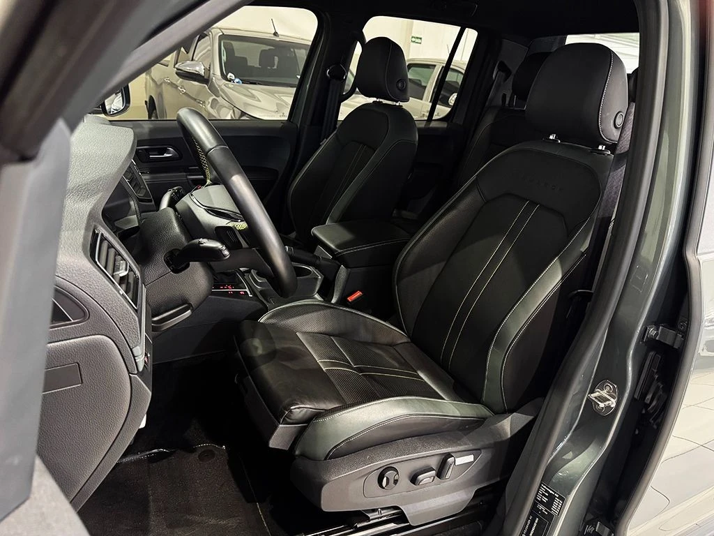VOLKSWAGEN AMAROK