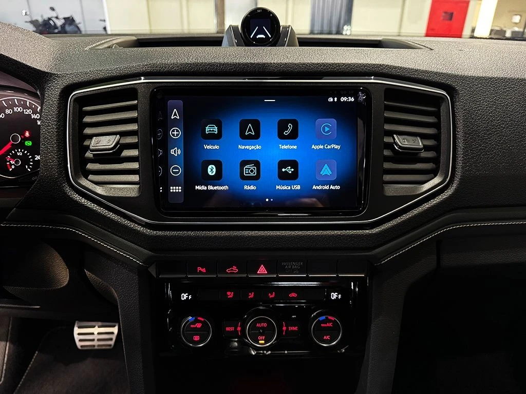 VOLKSWAGEN AMAROK