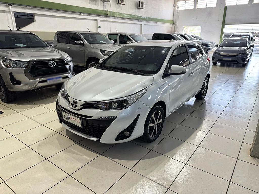 TOYOTA YARIS