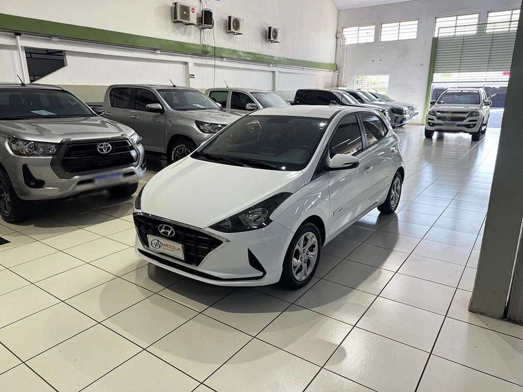 HYUNDAI HB20