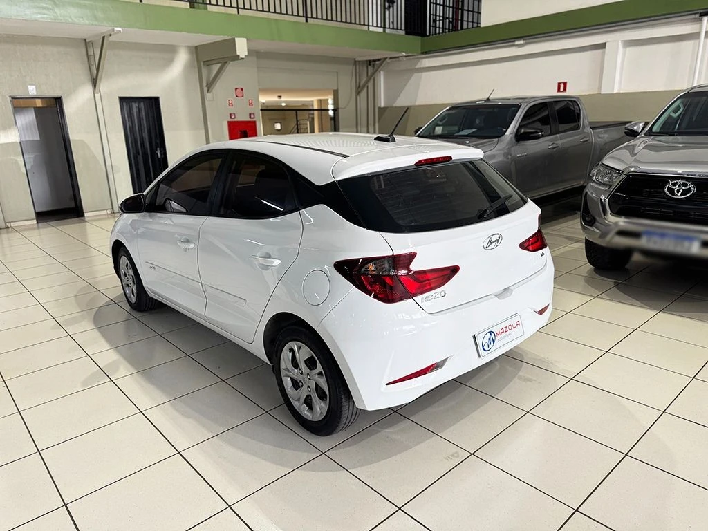 HYUNDAI HB20