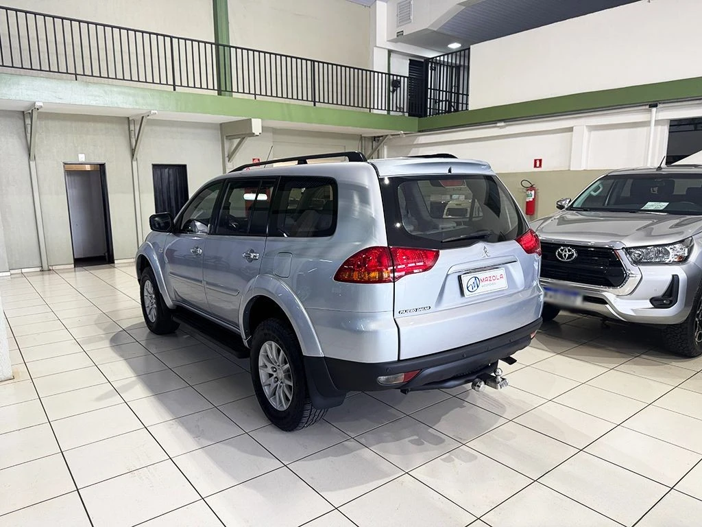 MITSUBISHI PAJERO DAKAR