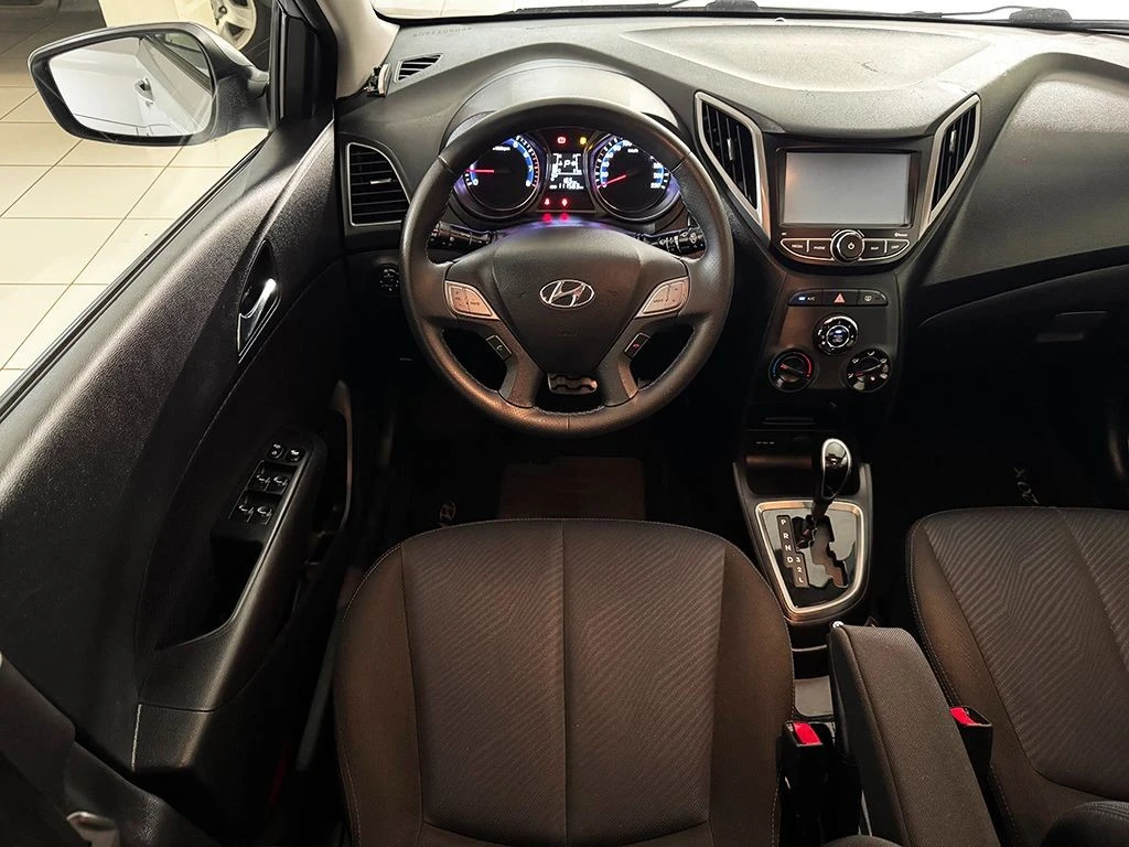 HYUNDAI HB20X