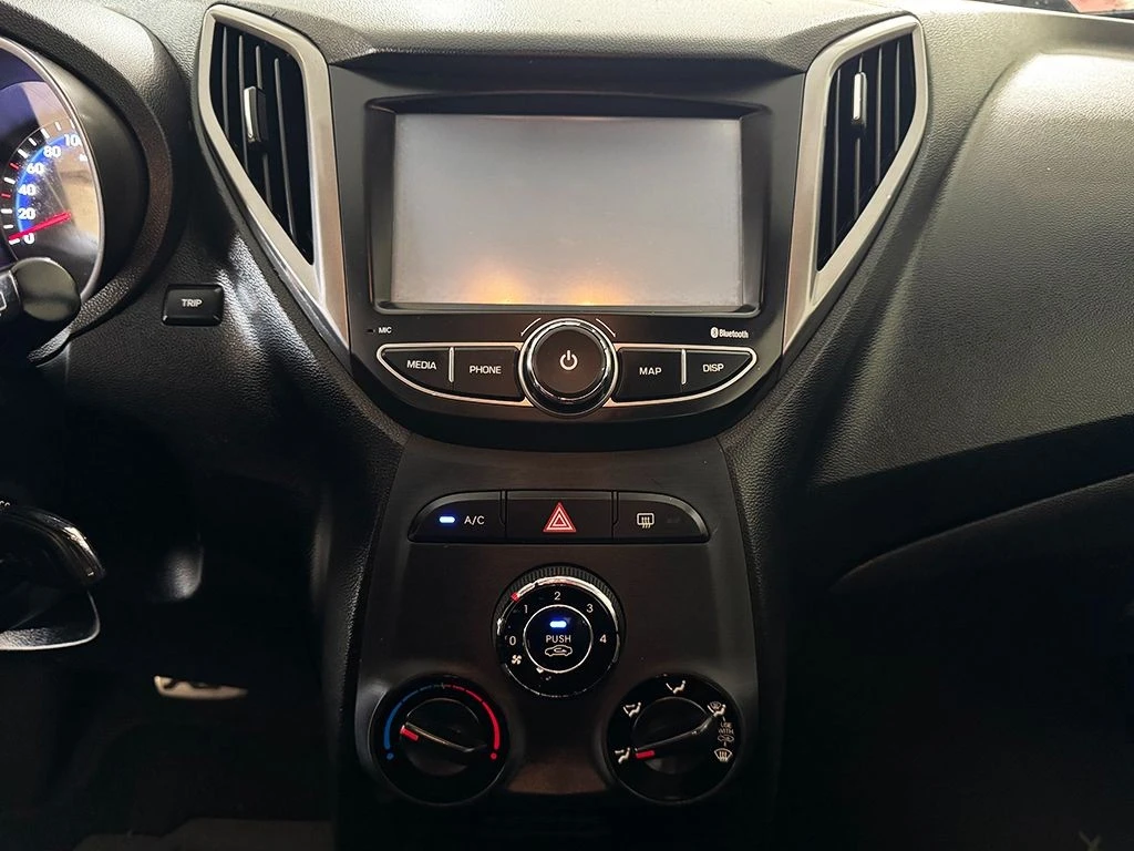 HYUNDAI HB20X
