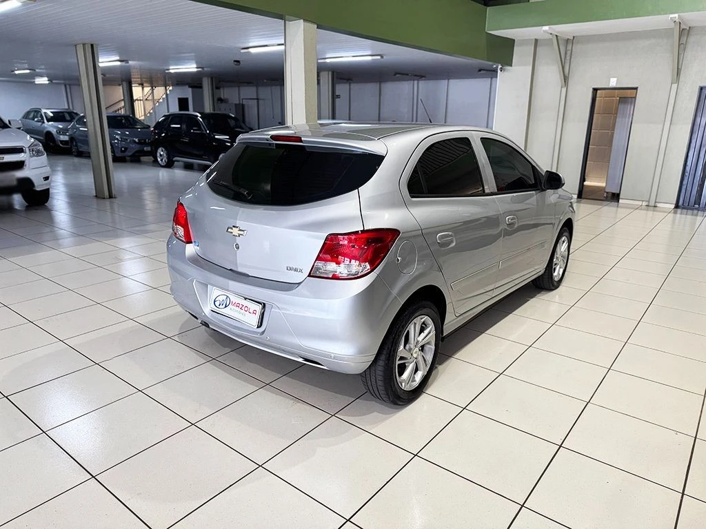 CHEVROLET ONIX