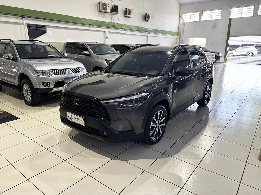 TOYOTA COROLLA CROSS