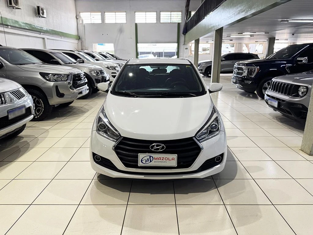 HYUNDAI HB20