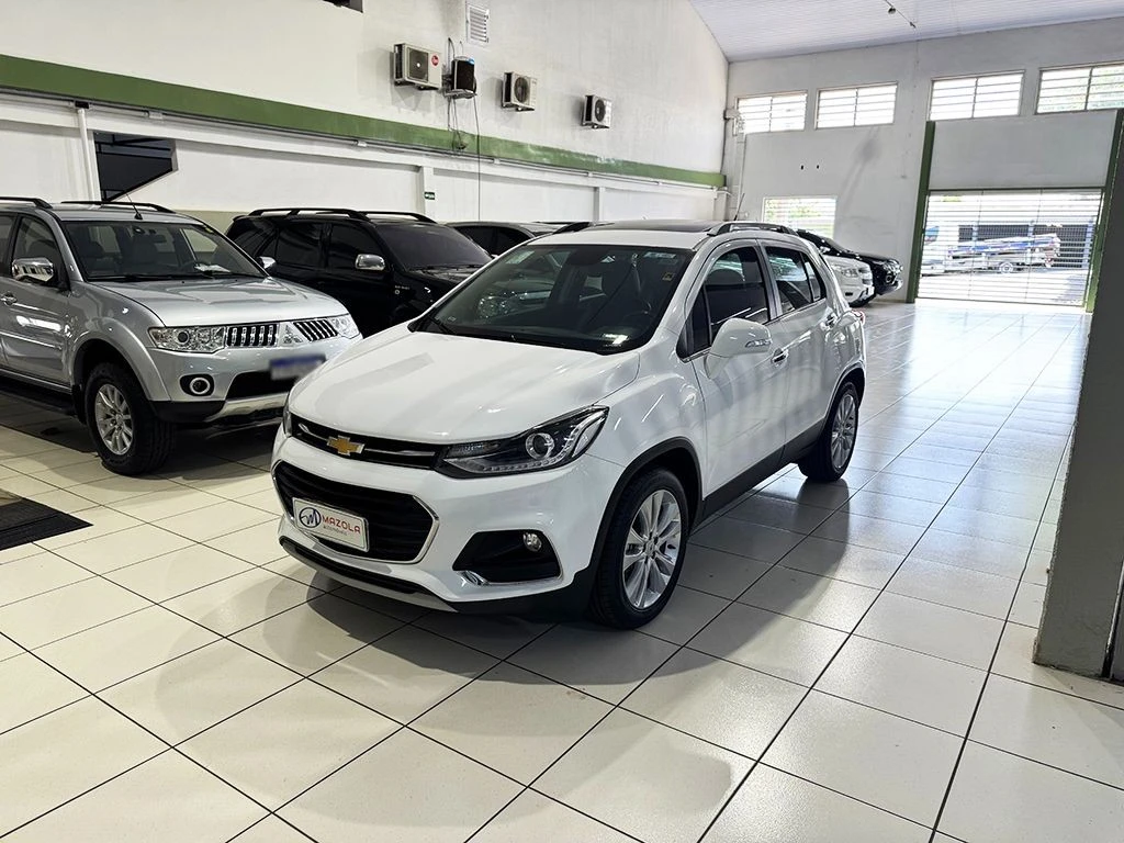CHEVROLET TRACKER