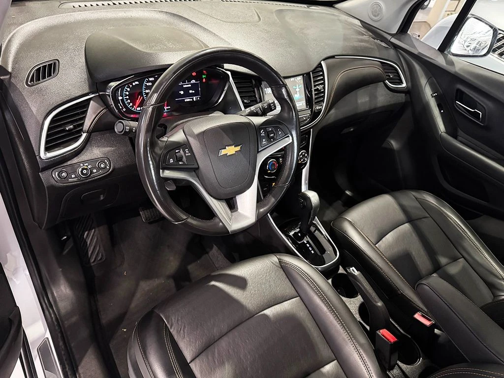 CHEVROLET TRACKER
