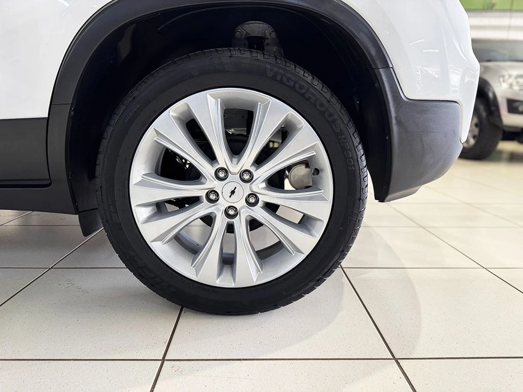 CHEVROLET TRACKER
