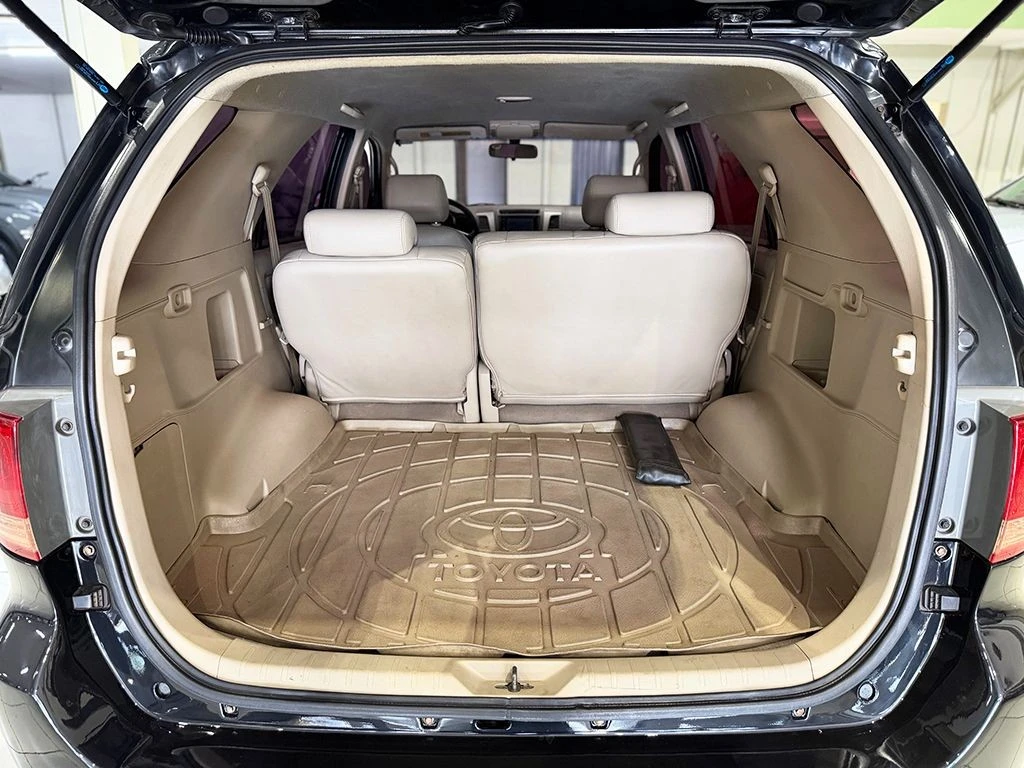 TOYOTA HILUX SW4