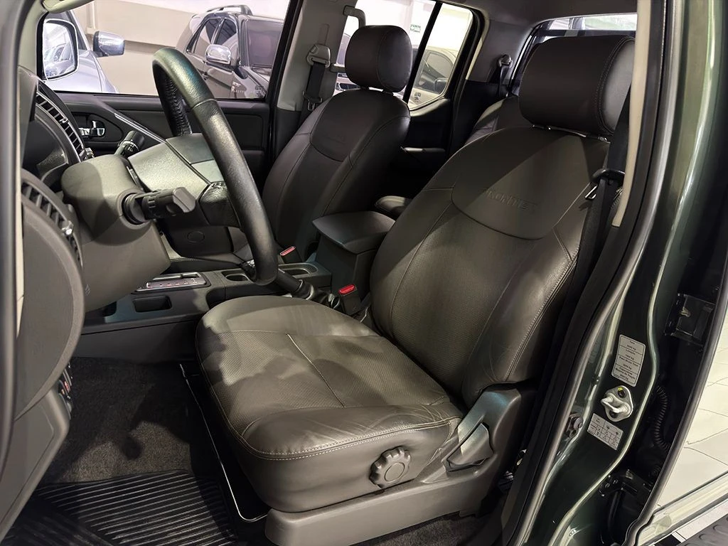NISSAN FRONTIER