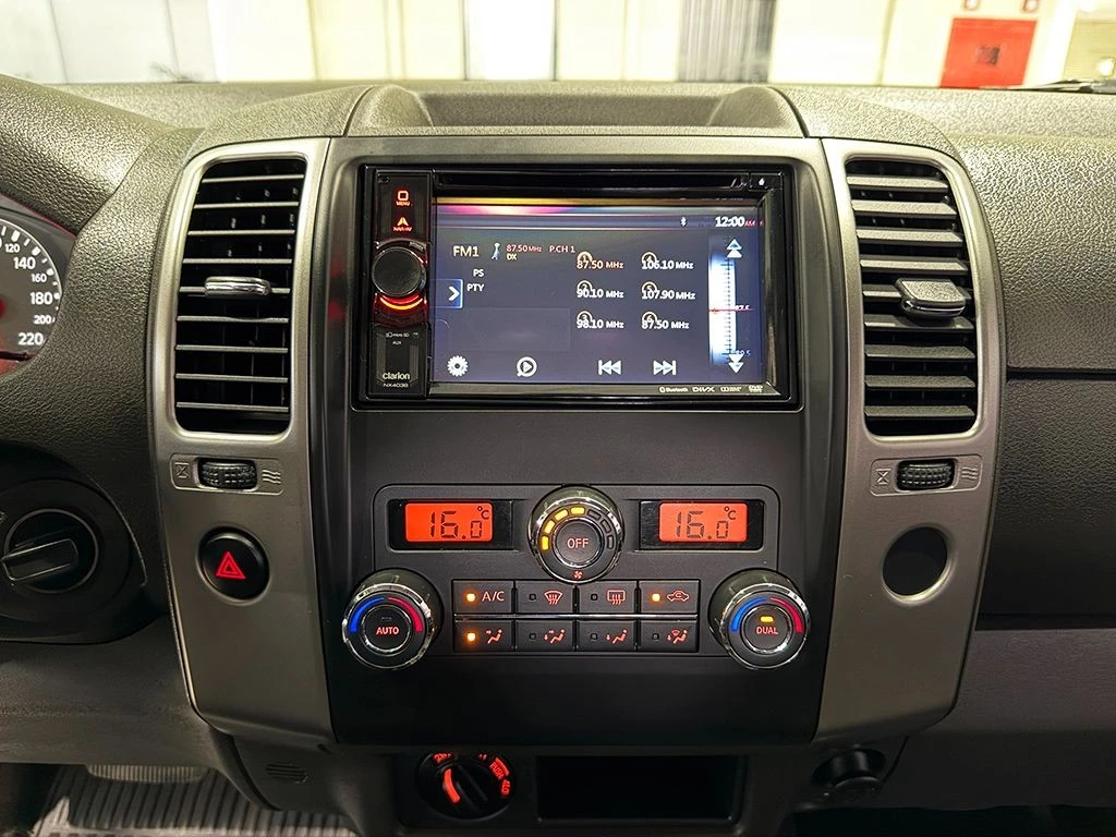 NISSAN FRONTIER