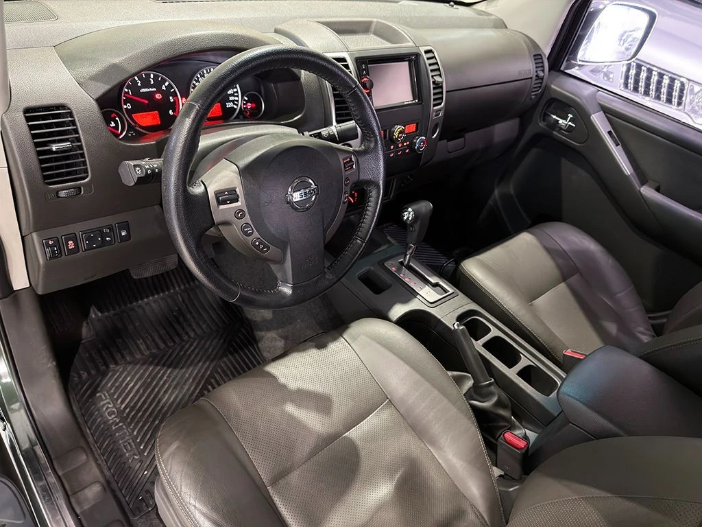 NISSAN FRONTIER