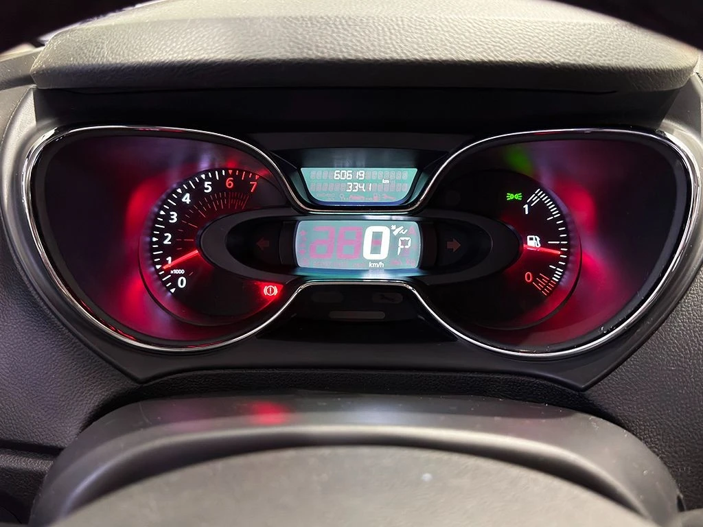 RENAULT CAPTUR