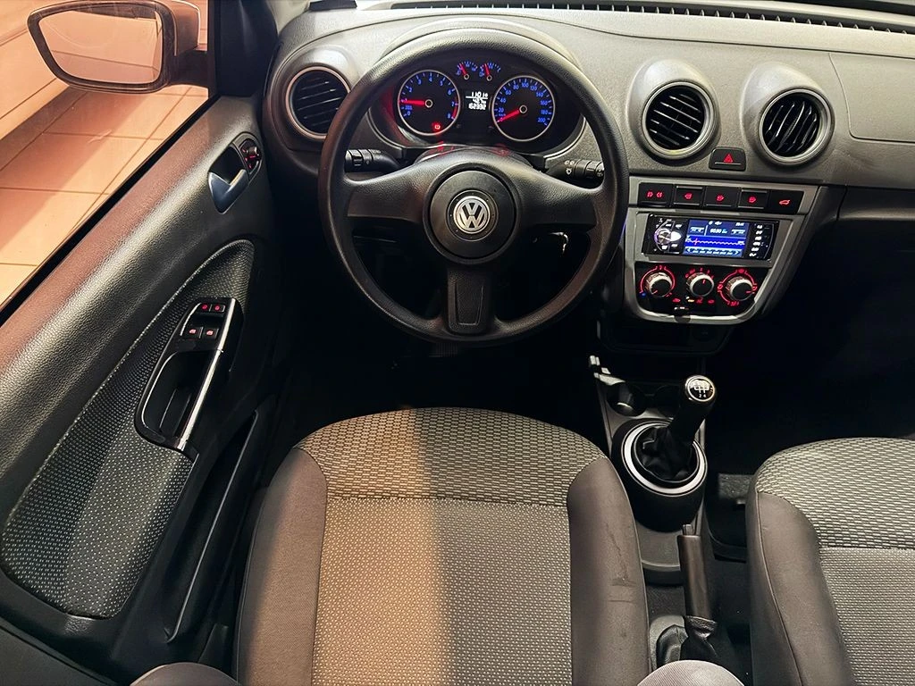 VOLKSWAGEN GOL