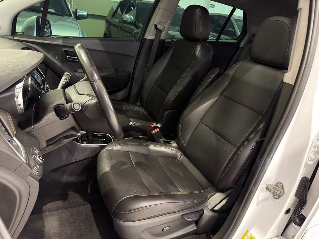 CHEVROLET TRACKER