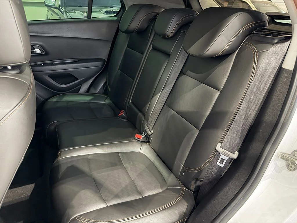 CHEVROLET TRACKER