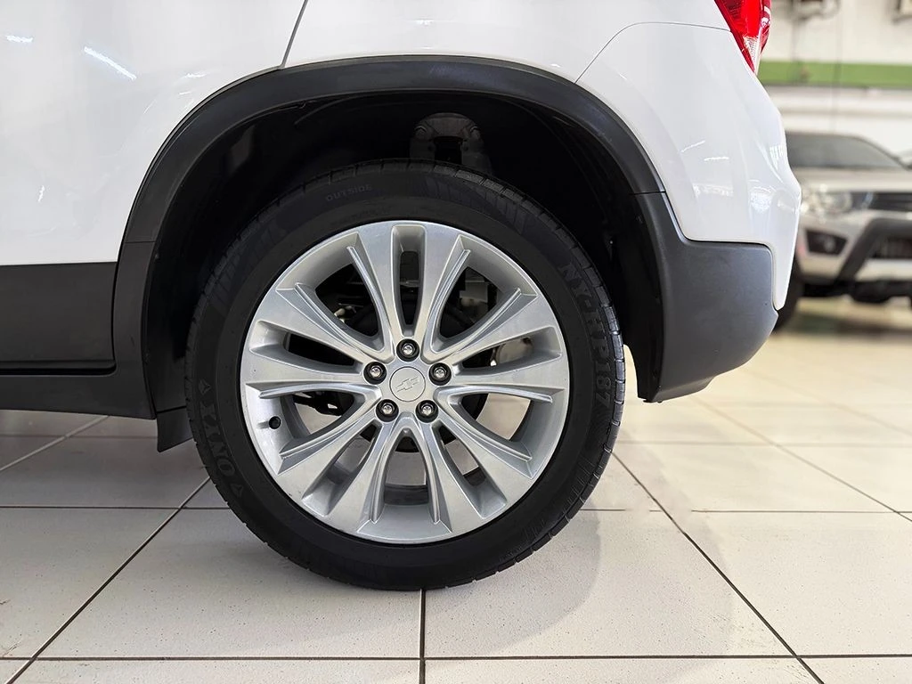CHEVROLET TRACKER