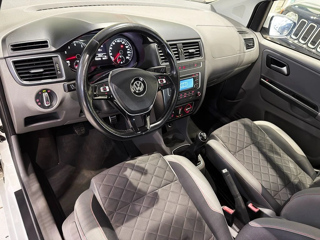 VOLKSWAGEN FOX