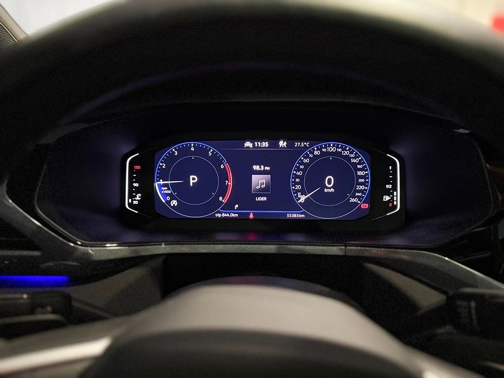 VOLKSWAGEN TAOS
