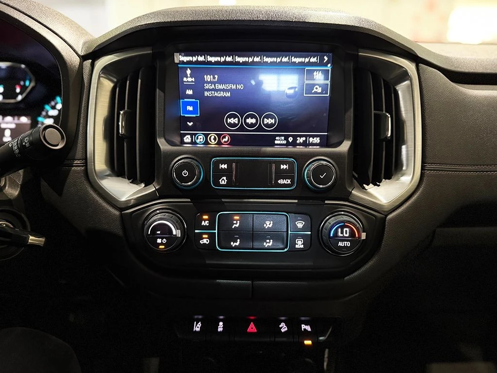 CHEVROLET S10