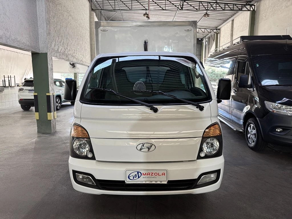 HYUNDAI HR