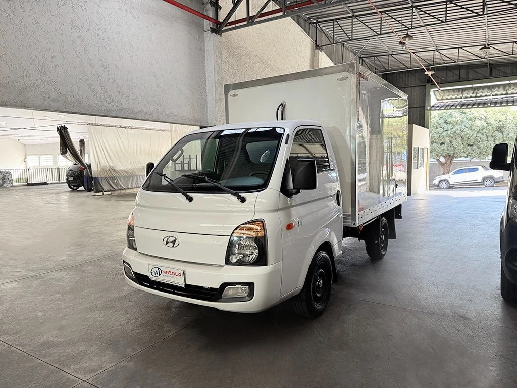 HYUNDAI HR