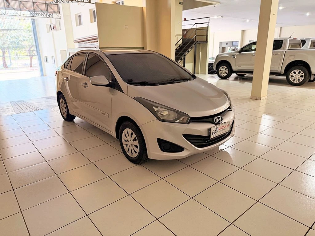 HYUNDAI HB20S