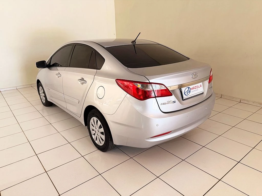 HYUNDAI HB20S