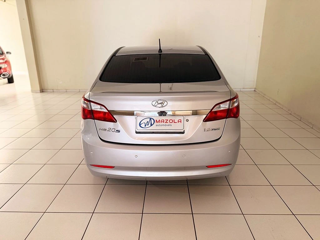 HYUNDAI HB20S