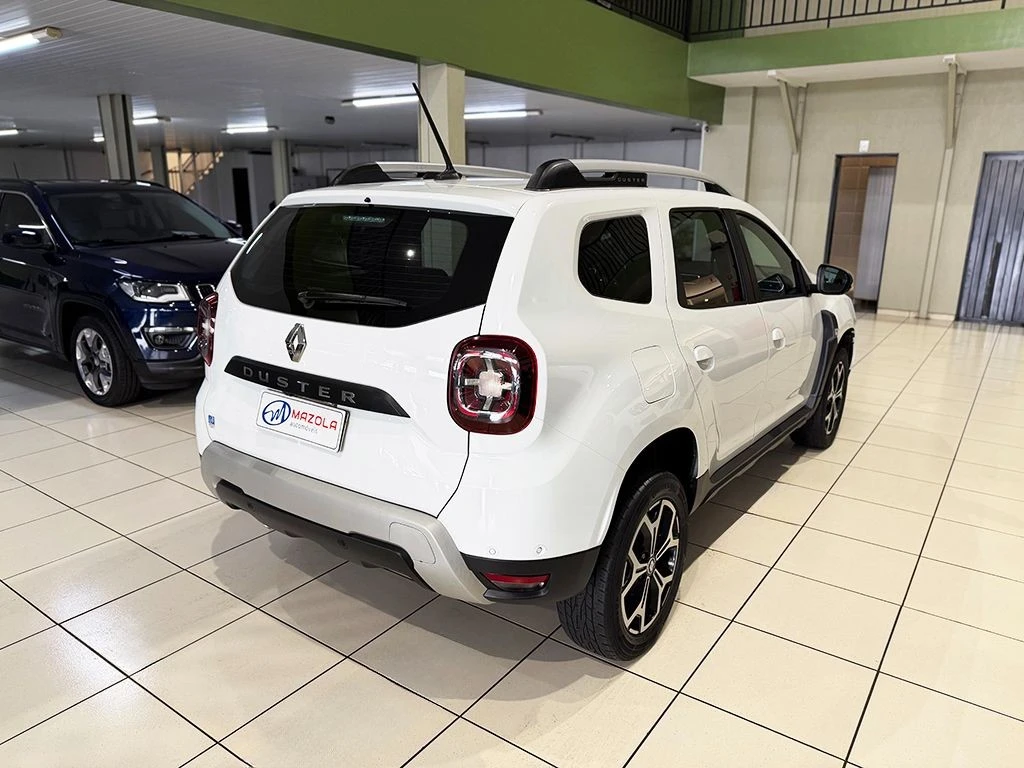 RENAULT DUSTER