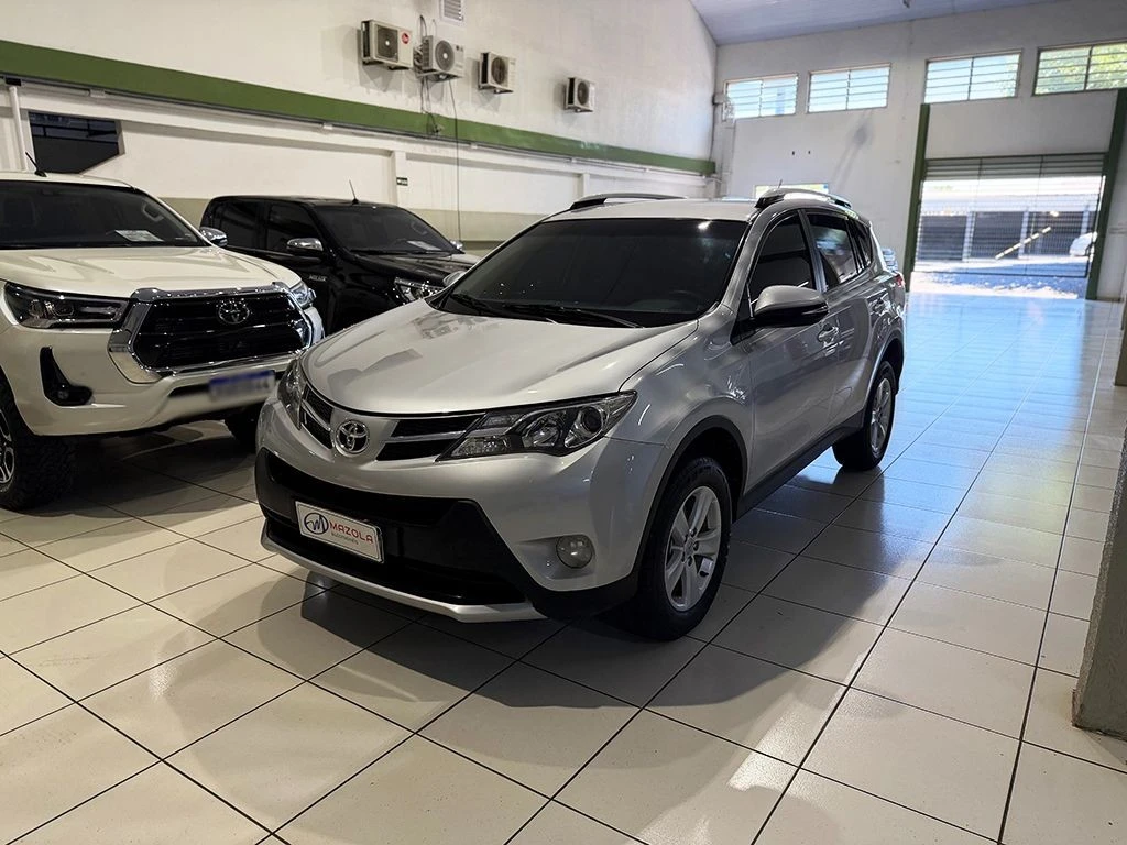 TOYOTA RAV4
