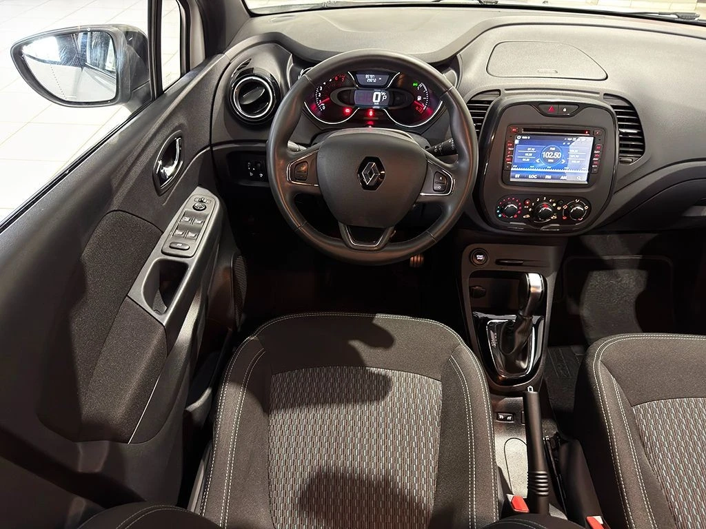 RENAULT CAPTUR